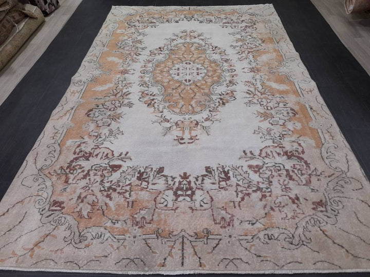 Rust Turkish Runner Rug 6' 5" x 10' 1" Hand-Knotted detail