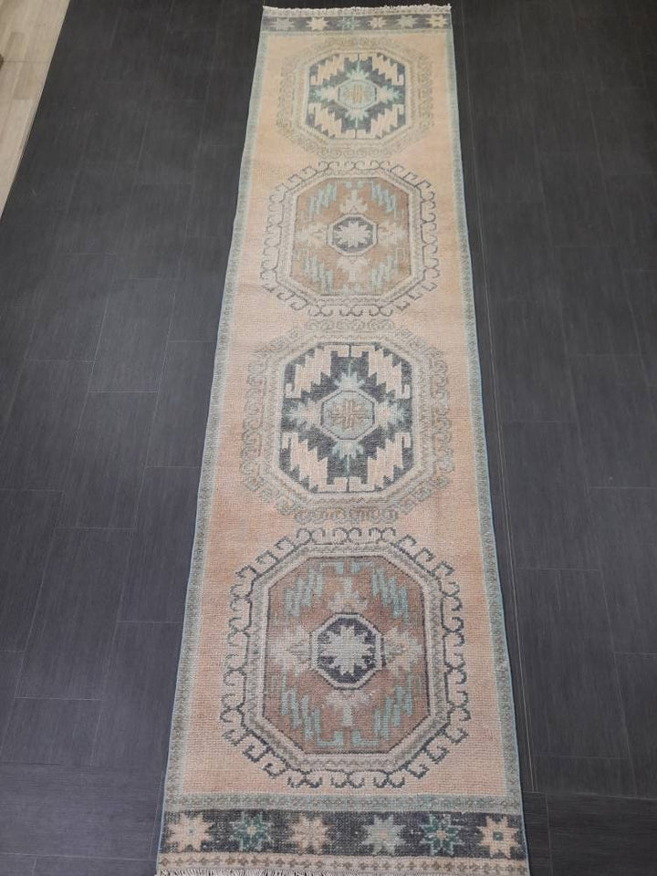 Beige Turkish Runner Rug 3' x 11' 7" Hand-Knotted texture