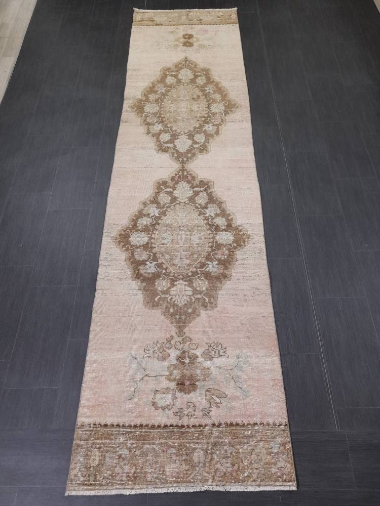 Beige Turkish Runner Rug 2' 10" x 11' 5" Hand-Knotted texture