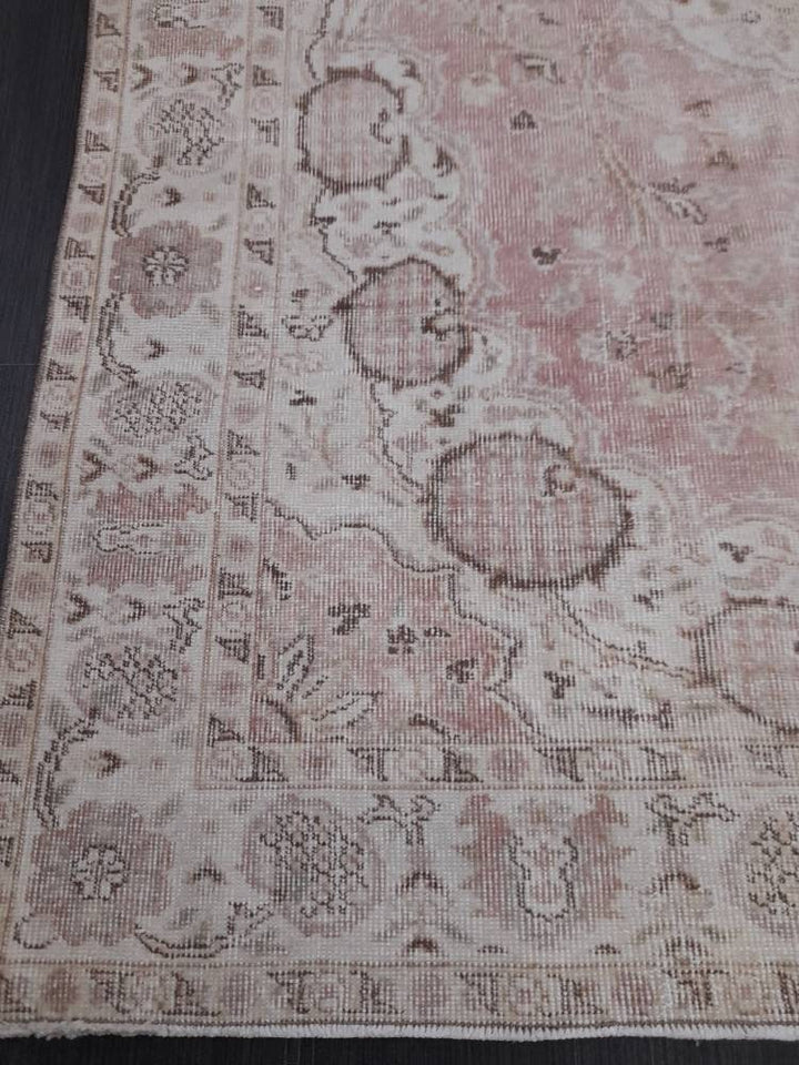 Pink Turkish Runner Rug 5' 5" x 8' 9" Hand-Knotted pattern