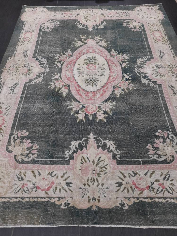 Green Turkish Vintage Rug 7' 3" x 10' Hand-Knotted | No. WR51278