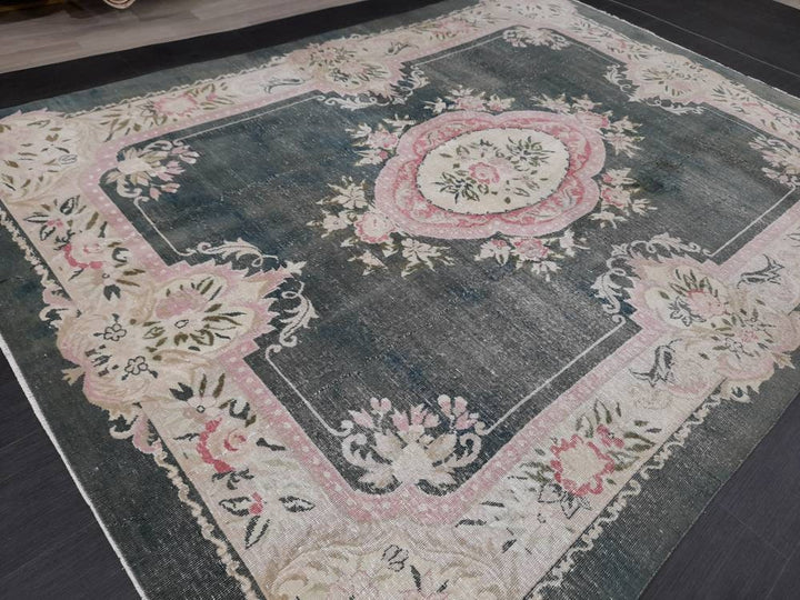 Green Turkish Vintage Rug 7' 3" x 10' Hand-Knotted | No. WR51278