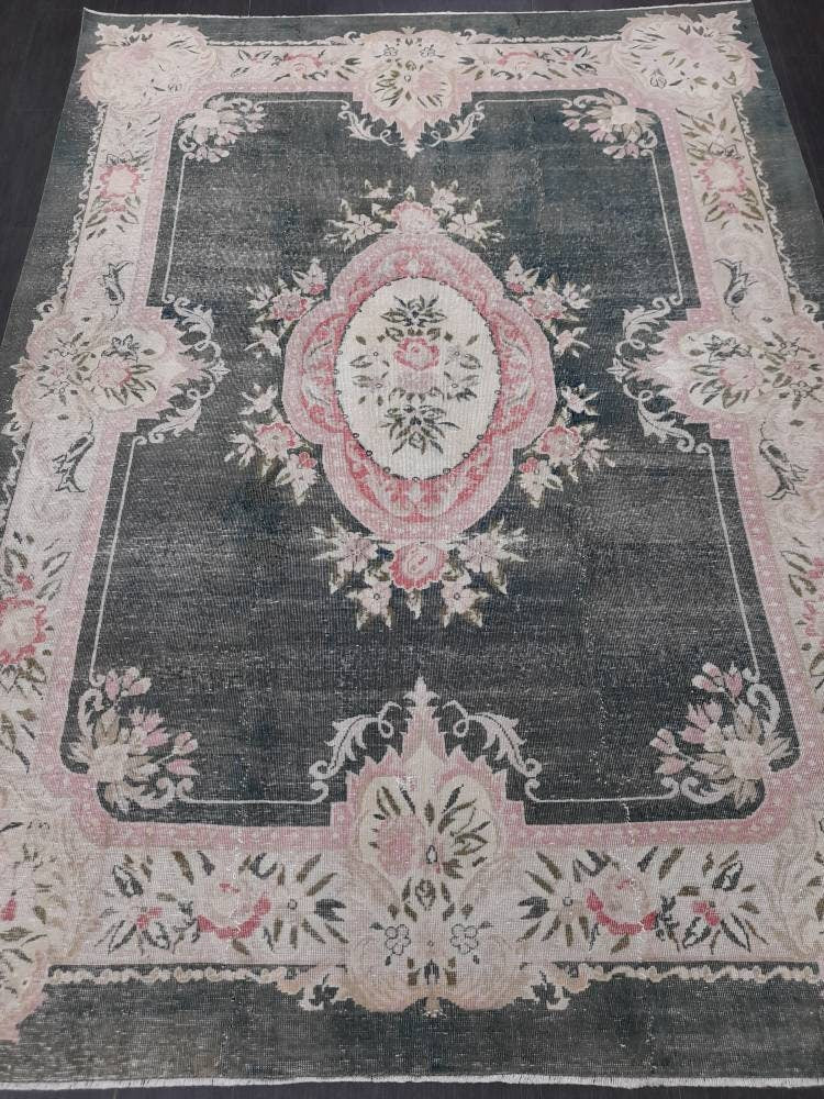 Green Turkish Vintage Rug 7' 3" x 10' Hand-Knotted | No. WR51278
