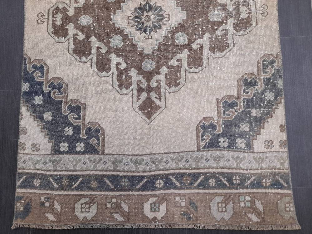 Muted Runner Rug 2' 11" x 12' 7" - No. WR71903