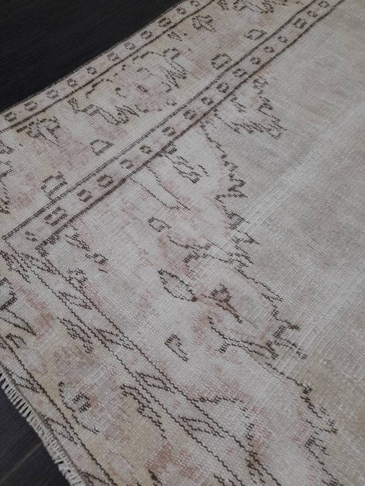 Rust Turkish Oushak Rug 6' 2" x 9' 3" Hand-Knotted texture