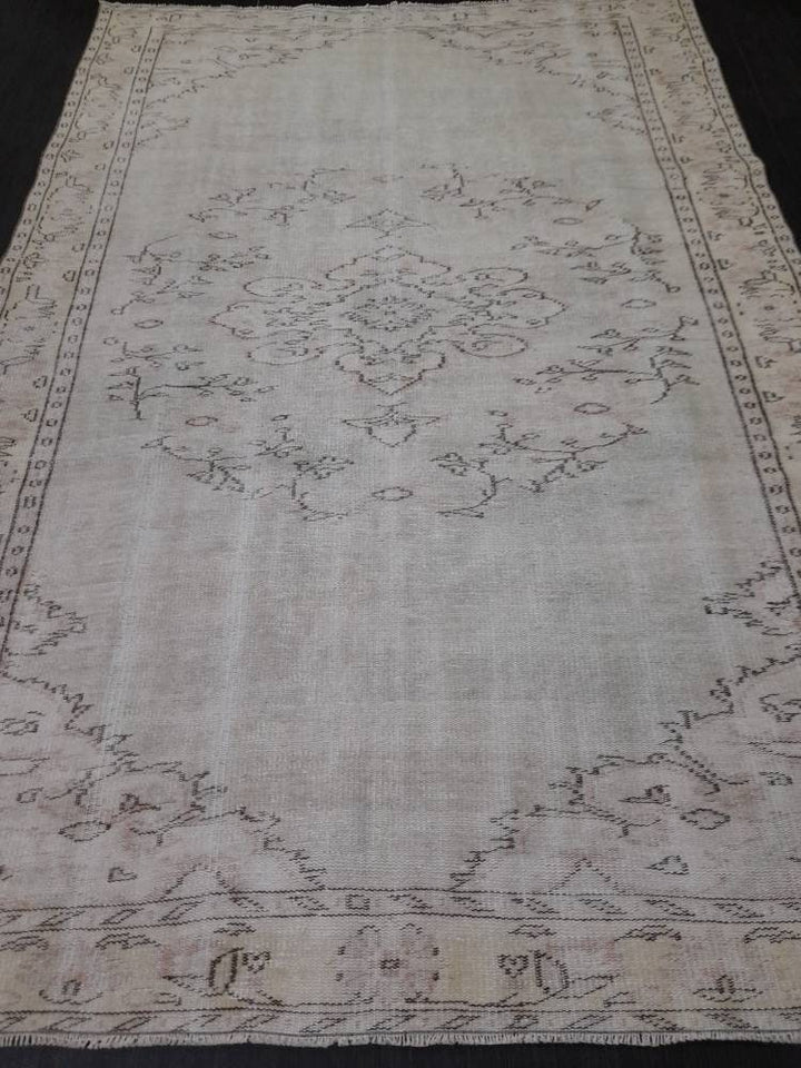 Rust Turkish Oushak Rug 6' 2" x 9' 3" Hand-Knotted detail