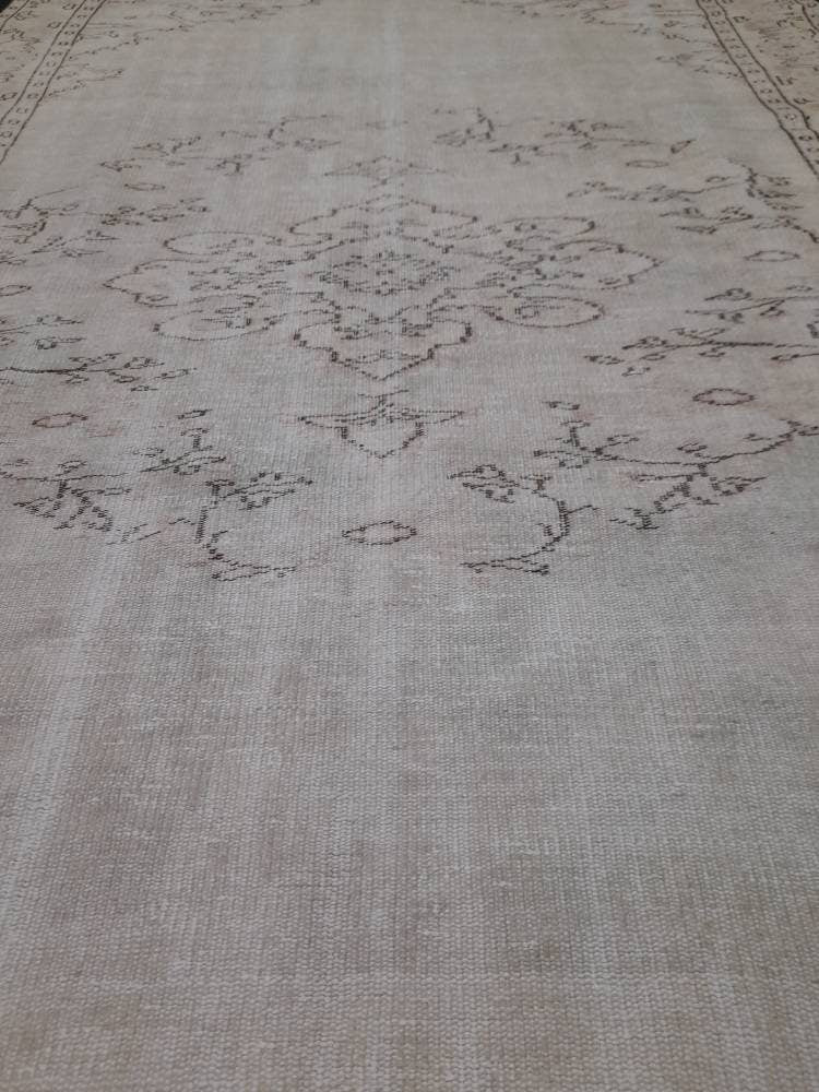 Rust Turkish Oushak Rug 6' 2" x 9' 3" Hand-Knotted view