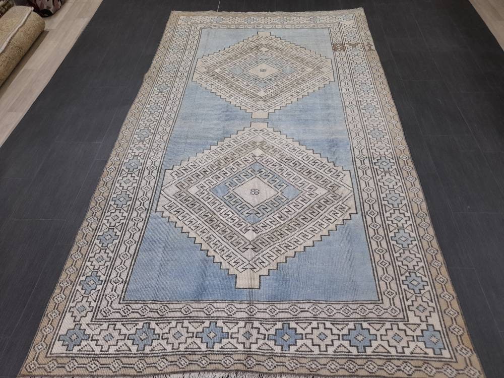 Blue Turkish Runner Rug 4' 9" x 8' 5" Hand-Knotted | No. WR89038