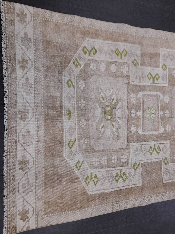 Beige Turkish Oushak Rug 4' 6" x 9' Hand-Knotted reverse