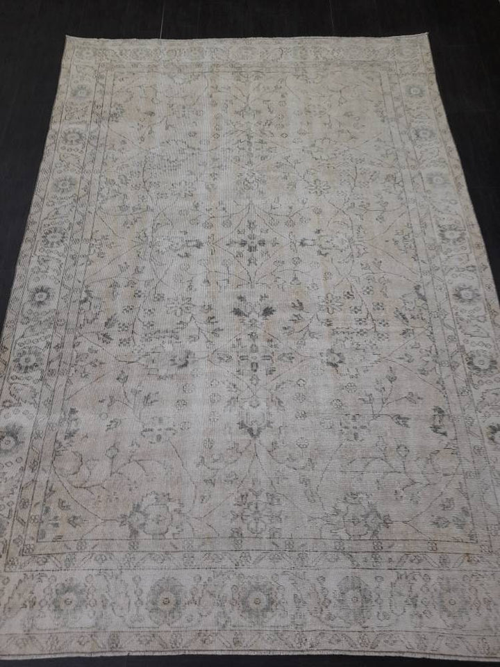 Beige Turkish Runner Rug 6' 5" x 9' 5" Hand-Knotted view
