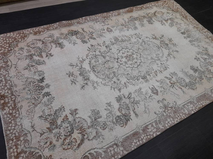 Tan Turkish Oushak Rug 6' 4" x 10' 3" Hand-Knotted view