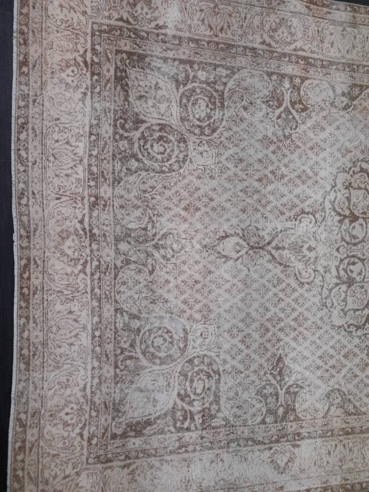 Tan Turkish Oushak Rug 6'8" x 10'2" Hand-Knotted field