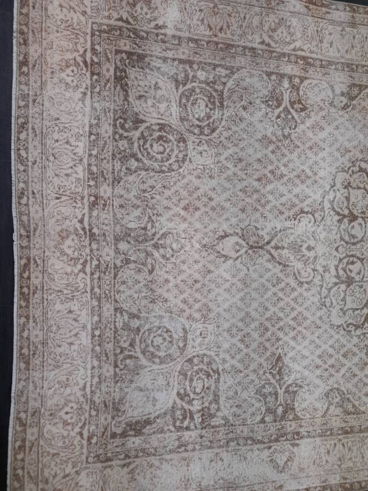 Tan Turkish Oushak Rug 6'8" x 10'2" Hand-Knotted field