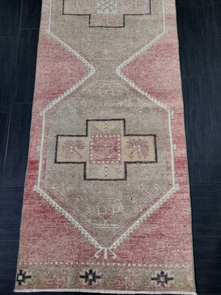 Pink Turkish Runner Rug 2' 9" x 13' 9" Hand-Knotted texture