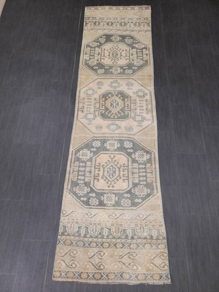 Beige Turkish Runner Rug 2' 6" x 9' 6" Hand-Knotted reverse