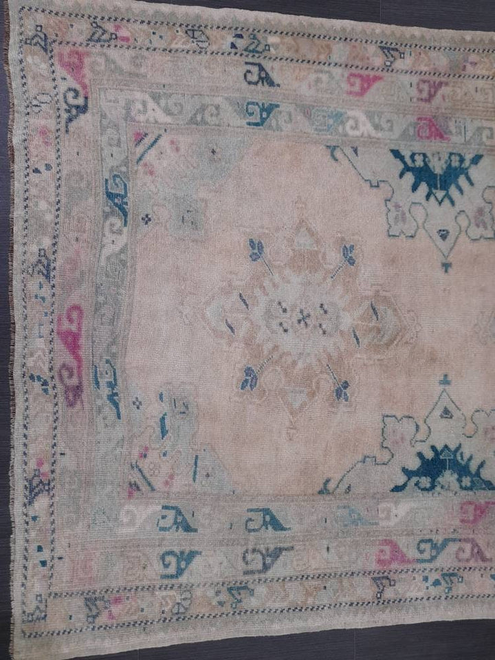 Beige Turkish Runner Rug 4' 8" x 8' 10" Hand-Knotted reverse