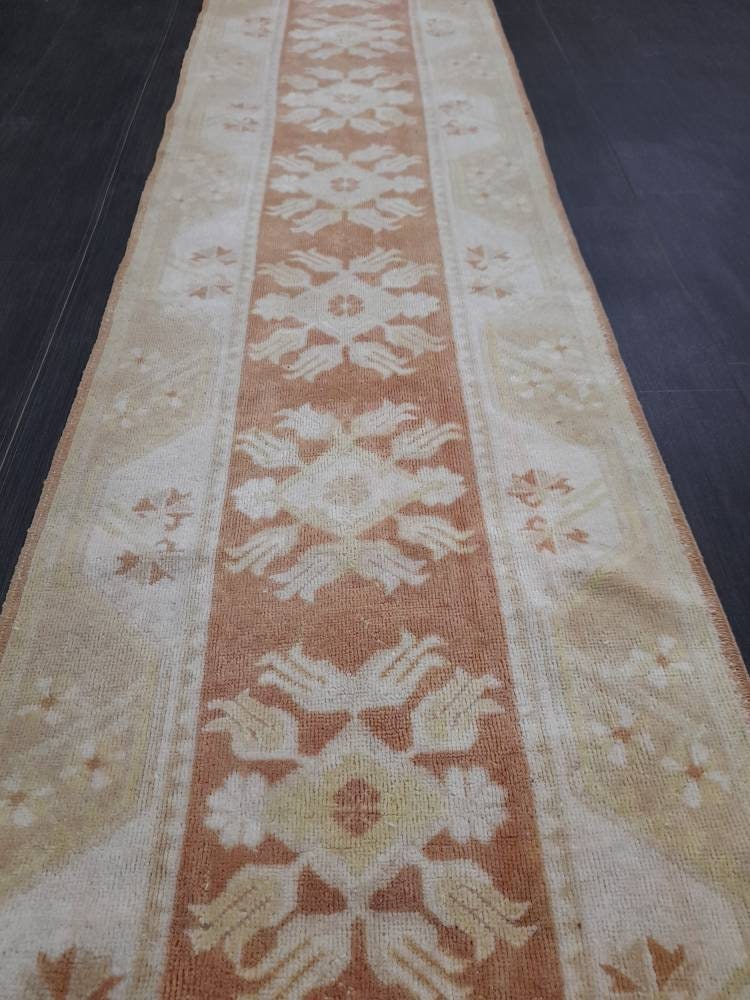 Navy Turkish Runner Rug 2' 5" x 10' Hand-Knotted border