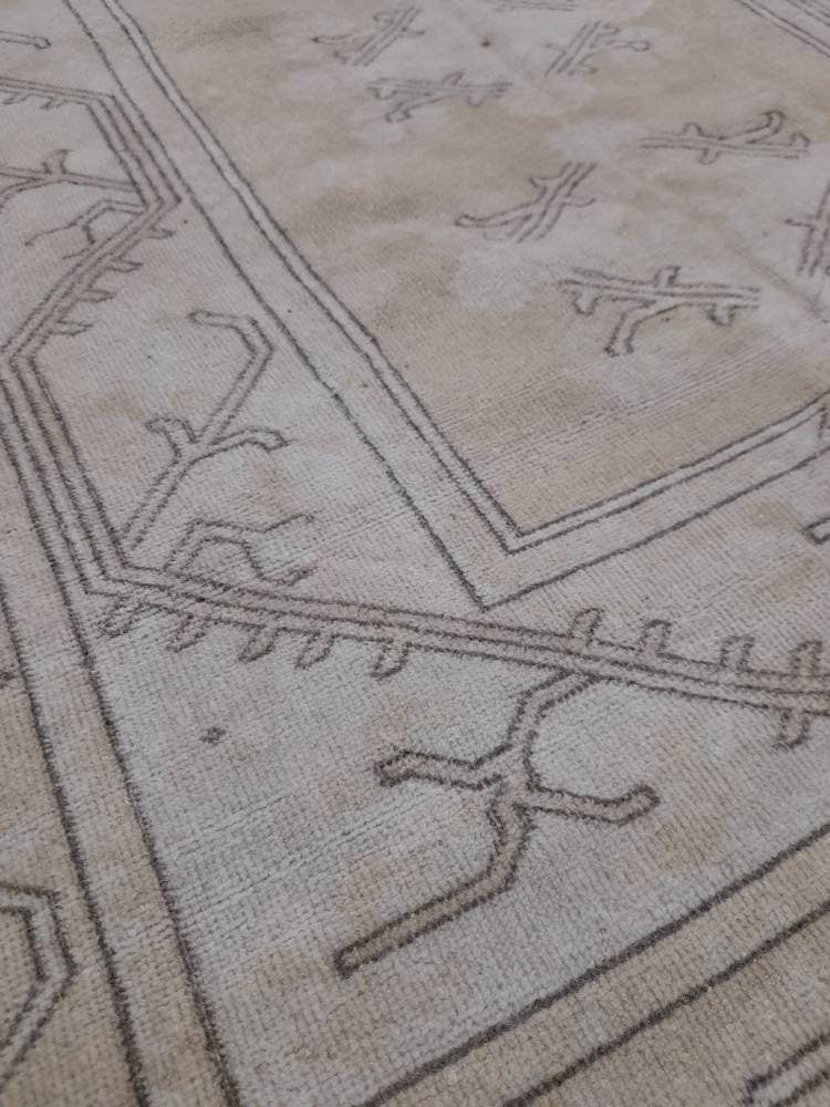 Beige Turkish Vintage Rug 5' 3" x 8' 4" Hand-Knotted reverse