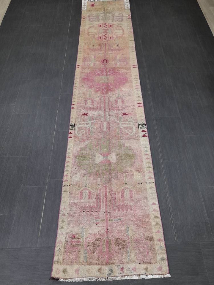 Beige Turkish Runner Rug 2' 5" x 12' 5" Hand-Knotted texture