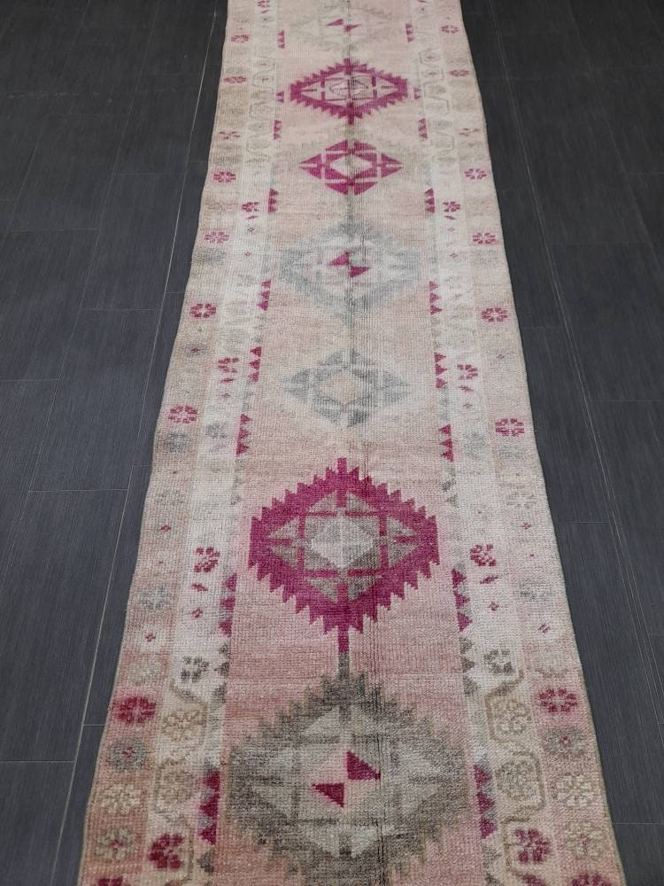 Beige Turkish Runner Rug 2' 7" x 12' 5" Hand-Knotted pattern