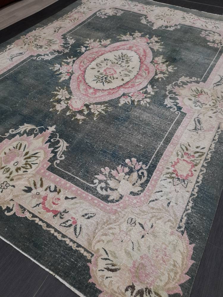 Green Turkish Vintage Rug 7' 3" x 10' Hand-Knotted | No. WR51278