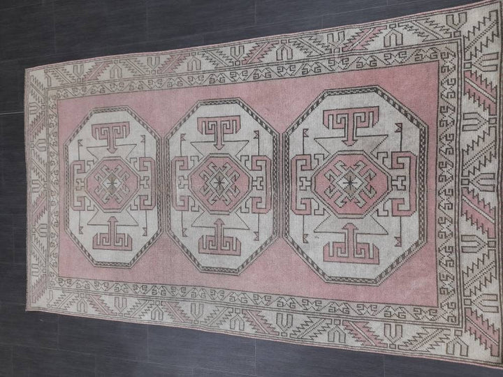 Pink Turkish Oushak Rug 3' 11" x 6' 9" Hand-Knotted detail