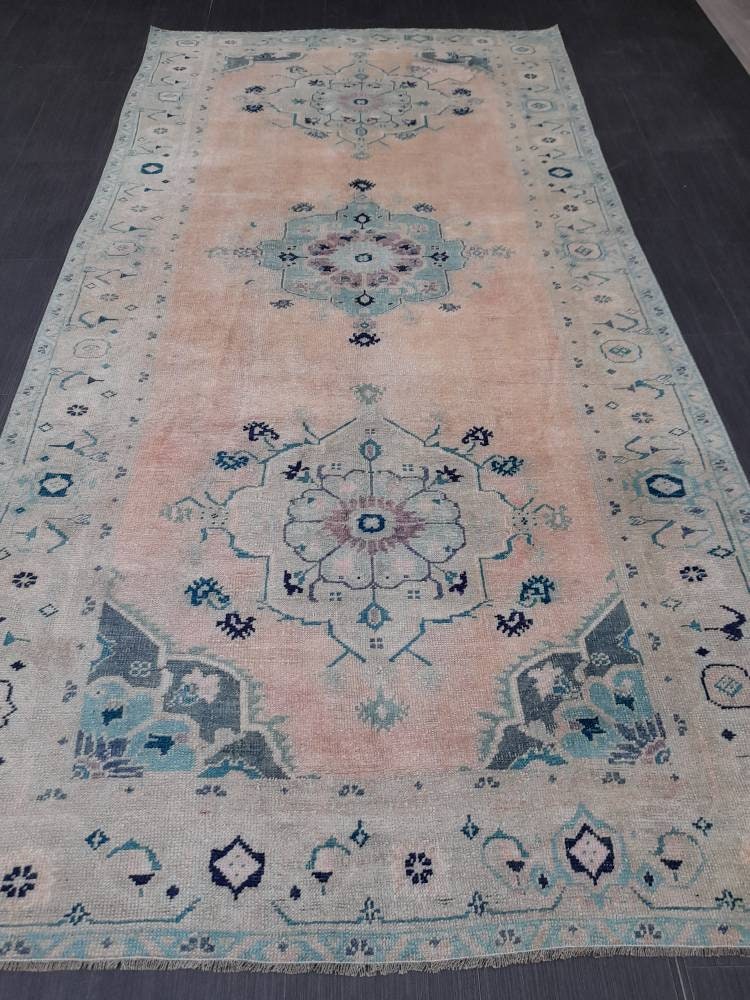 Beige Turkish Runner Rug 5' x 10' Hand-Knotted field