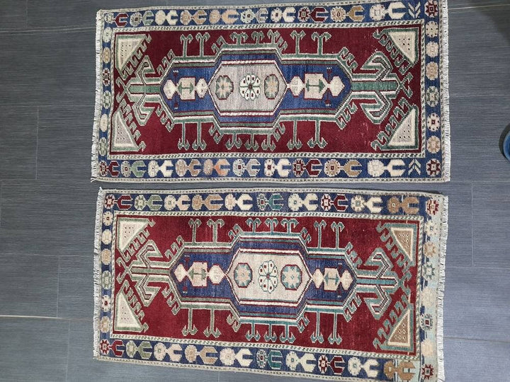 Beige Turkish Runner Rug 1' 10" x 3' 7" Hand-Knotted detail