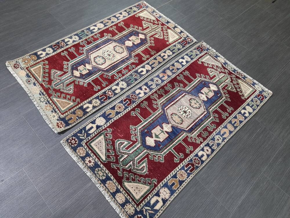 Beige Turkish Runner Rug 1' 10" x 3' 7" Hand-Knotted pattern