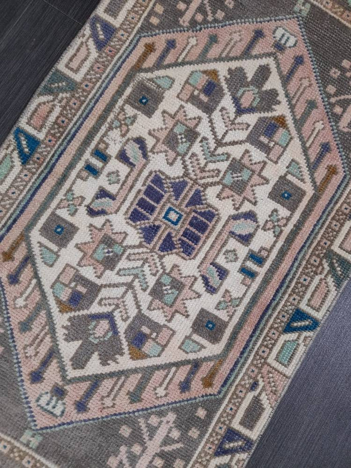 Rust Turkish Oushak Rug 1' 9" x 3' 9" Hand-Knotted detail