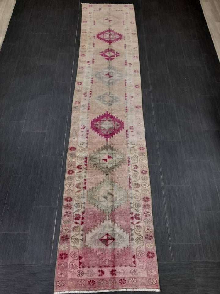 Beige Turkish Runner Rug 2' 7" x 12' 5" Hand-Knotted border