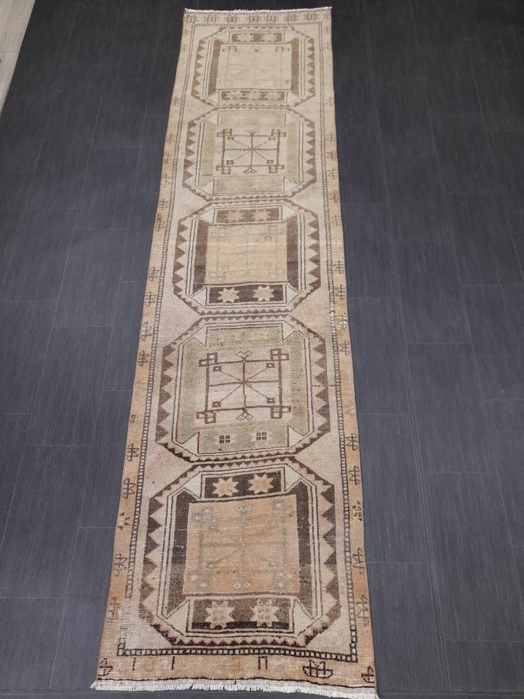 Beige Turkish Runner Rug 2' 8" x 10' 8" Hand-Knotted view 9