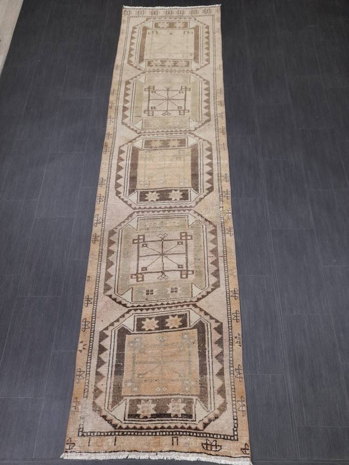 Beige Turkish Runner Rug 2' 8" x 10' 8" Hand-Knotted view 9