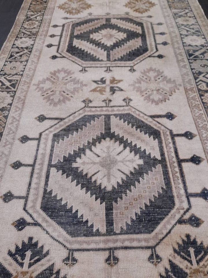 Beige Turkish Runner Rug 4' 7" x 13' 1" Hand-Knotted pattern