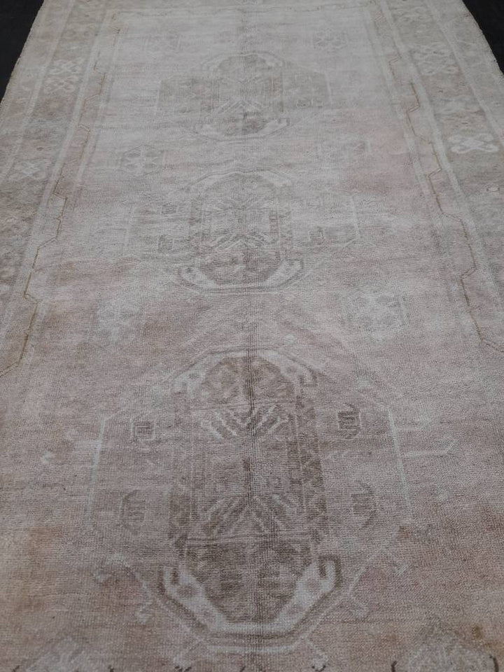 Beige Turkish Runner Rug 5' 10" x 10' 6" Hand-Knotted pattern