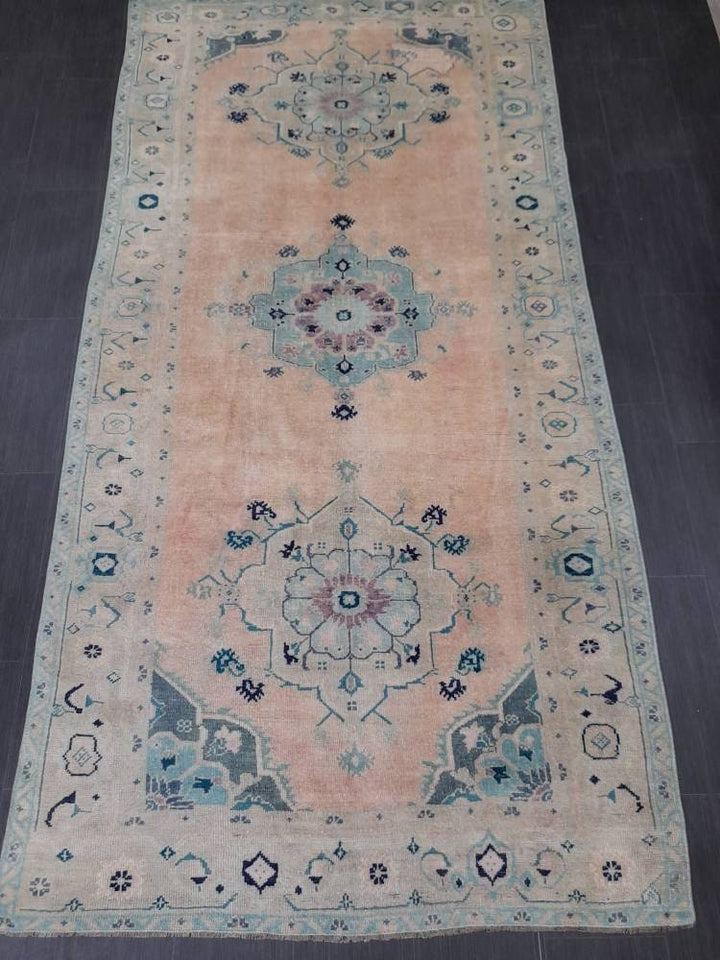 Beige Turkish Runner Rug 5' x 10' Hand-Knotted pattern