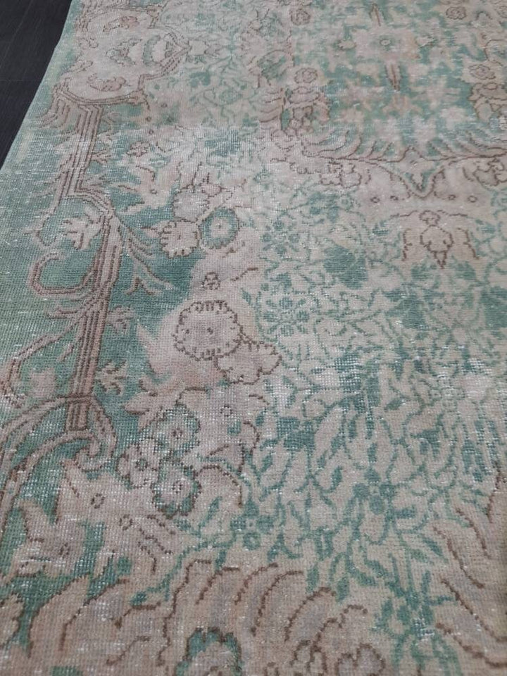 Green Turkish Oushak Rug 5' 7" x 9' 3" Hand-Knotted | No. WR38783