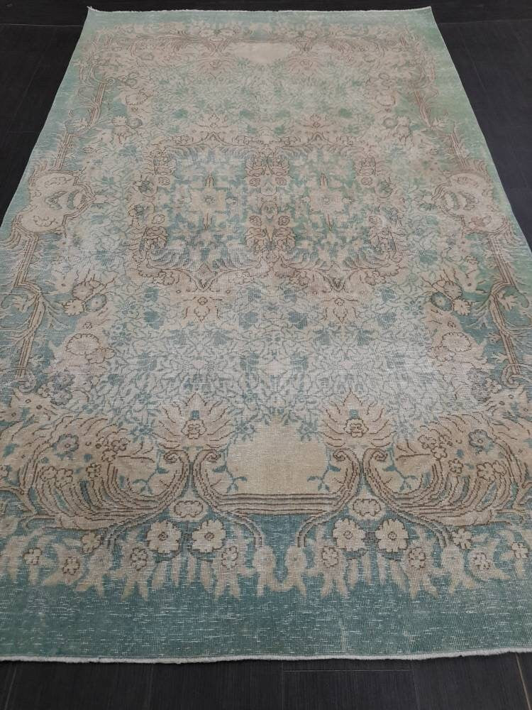 Green Turkish Oushak Rug 5' 7" x 9' 3" Hand-Knotted | No. WR38783