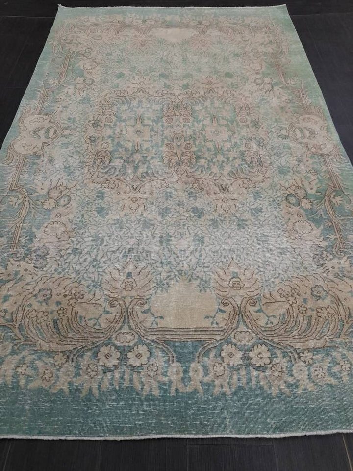 Green Turkish Oushak Rug 5' 7" x 9' 3" Hand-Knotted | No. WR38783
