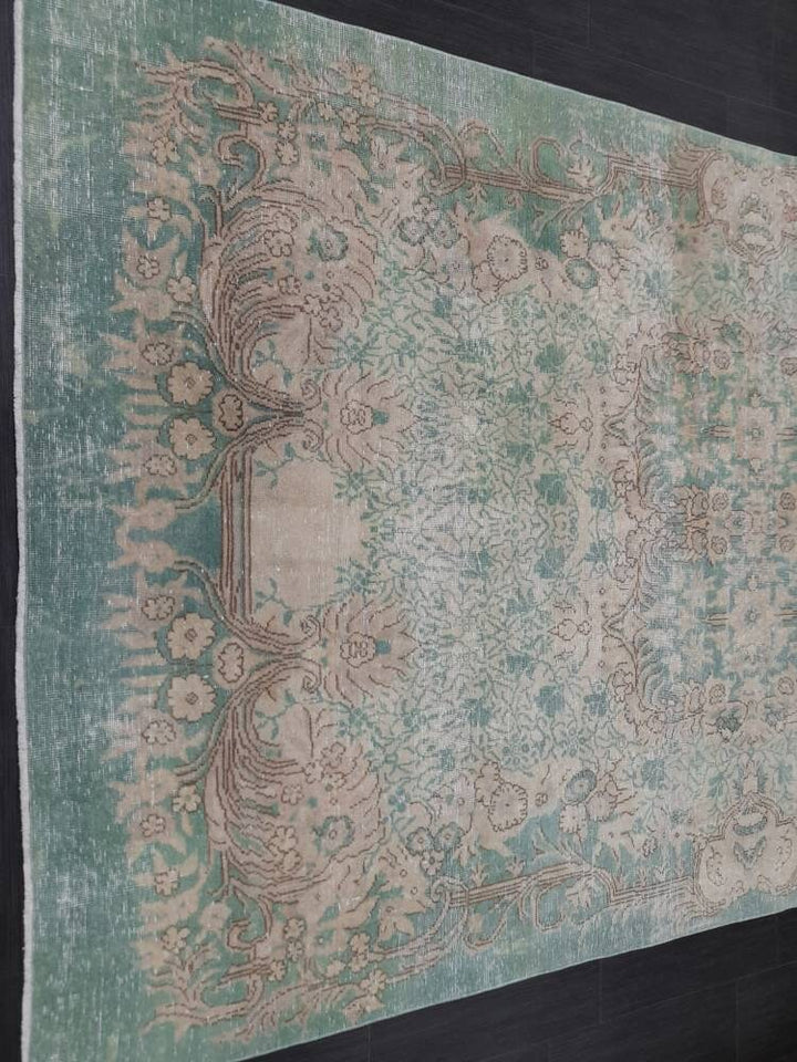Green Turkish Oushak Rug 5' 7" x 9' 3" Hand-Knotted | No. WR38783