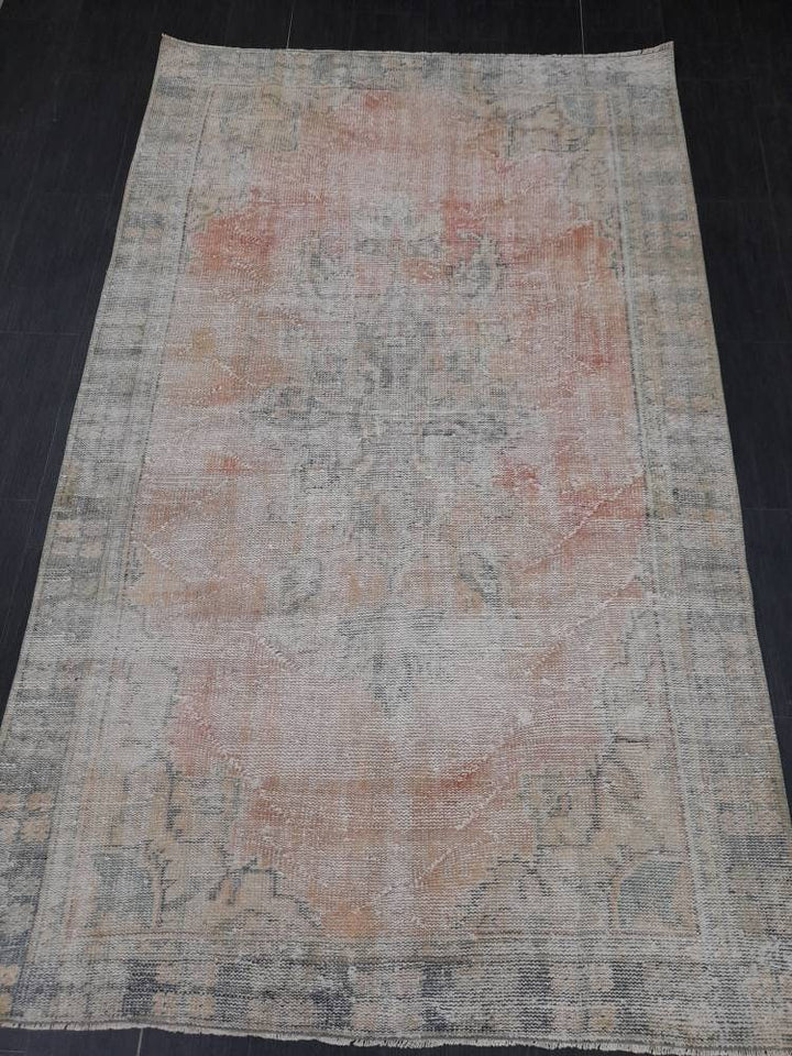Orange Turkish Oushak Rug 5' 5" x 8' 10" Hand-Knotted border