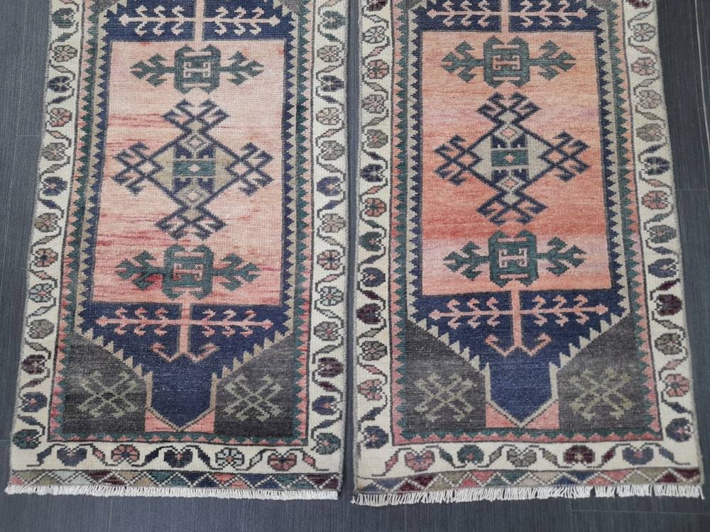 Beige Turkish Runner Rug 1' 8" x 3' 6" Hand-Knotted pattern