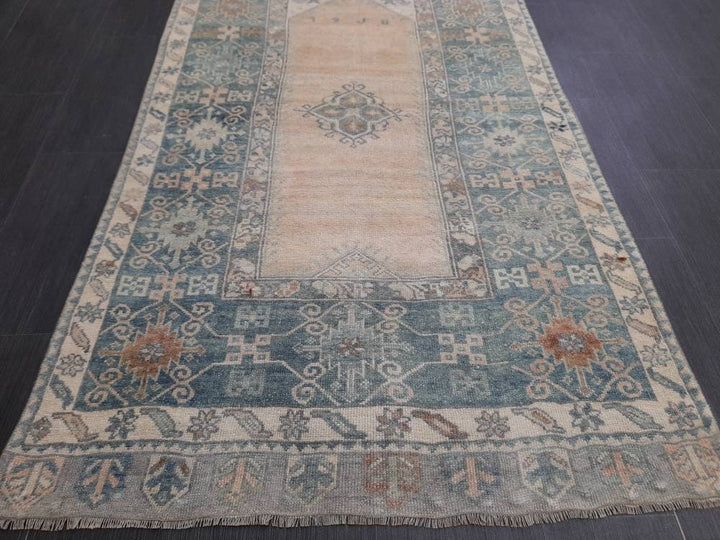 Beige Turkish Oushak Rug 3' 8" x 6' 7" Hand-Knotted texture