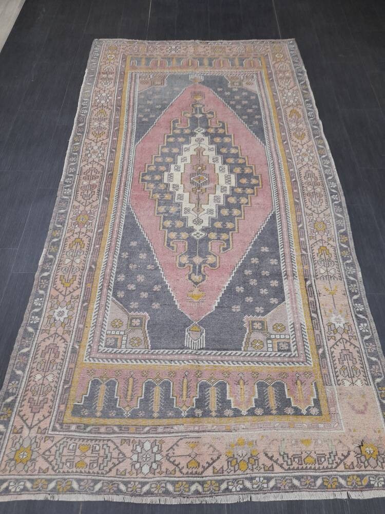 Beige Turkish Oushak Rug 4' 8" x 9' Hand-Knotted reverse