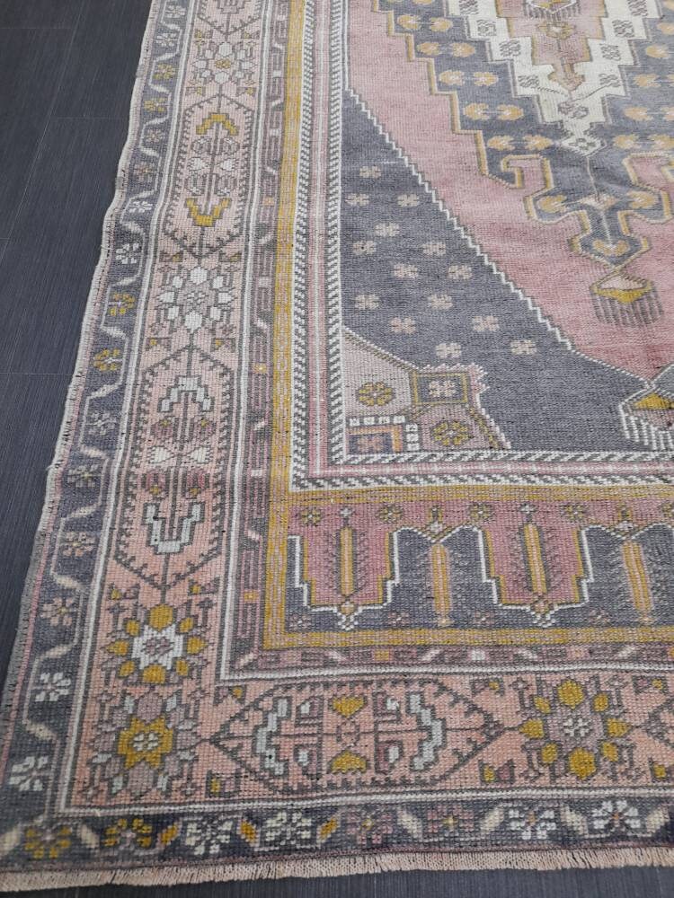 Beige Turkish Oushak Rug 4' 8" x 9' Hand-Knotted view 9
