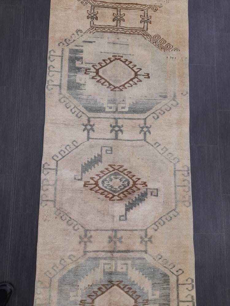 Beige Turkish Runner Rug 2' 9" x 10' Hand-Knotted reverse