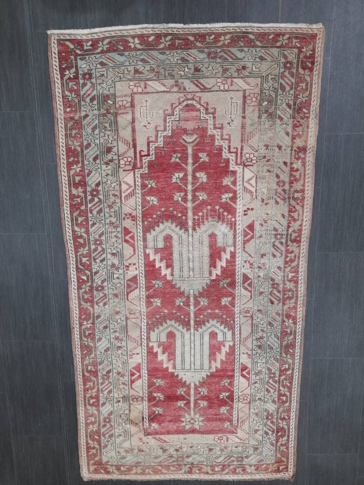Beige Turkish Runner Rug 3' 5" x 6' 8" Hand-Knotted texture