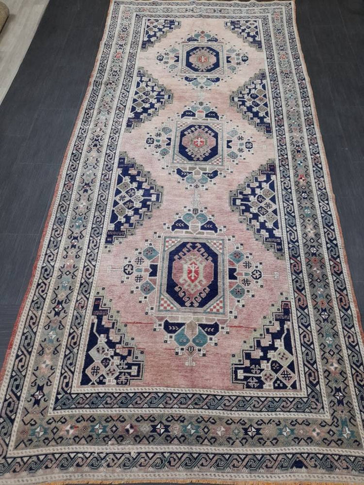Turkish Runner Rug 5' x 11' 4" Hand-Knotted border