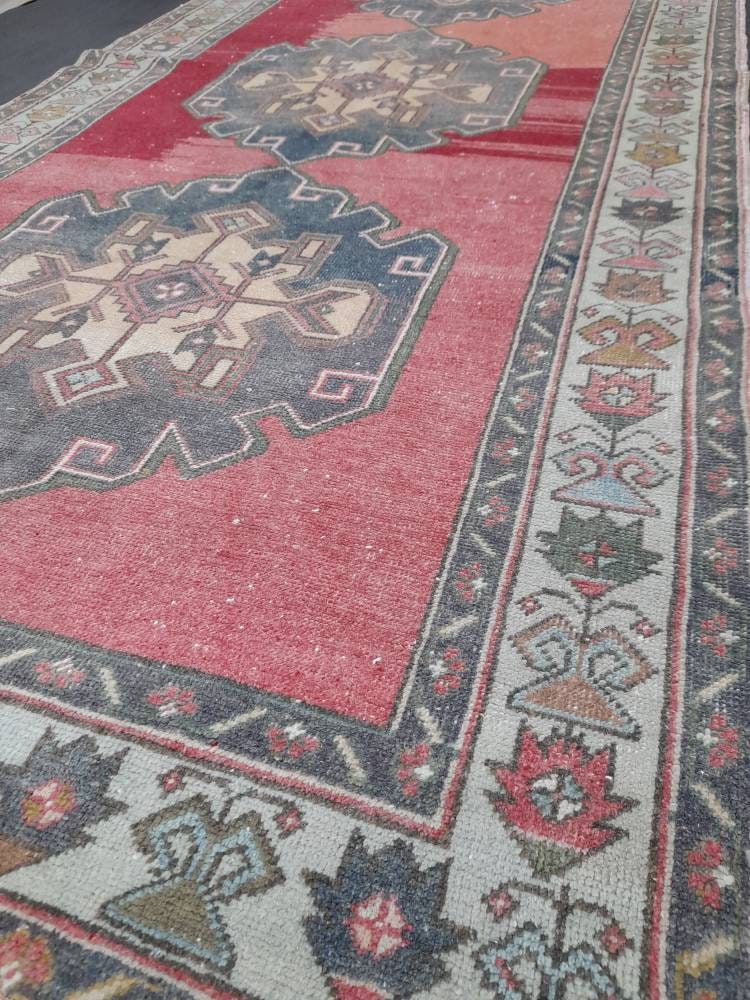Beige Turkish Runner Rug 4' 10" x 11' Hand-Knotted view