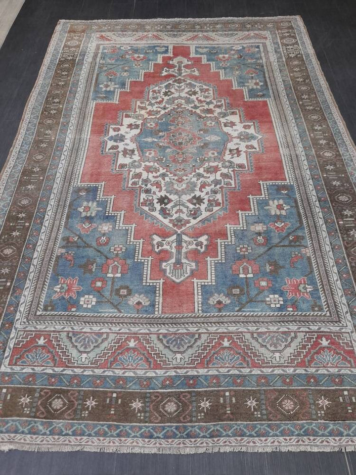 Red Turkish Oushak Rug 6' 6" x 10' 1" Hand-Knotted field
